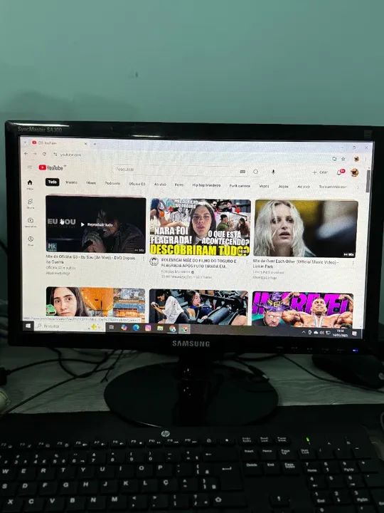 Monitor 18.5 LED Samsung S19A300B HD Widescreen VGA e DVI-D - Foto 4