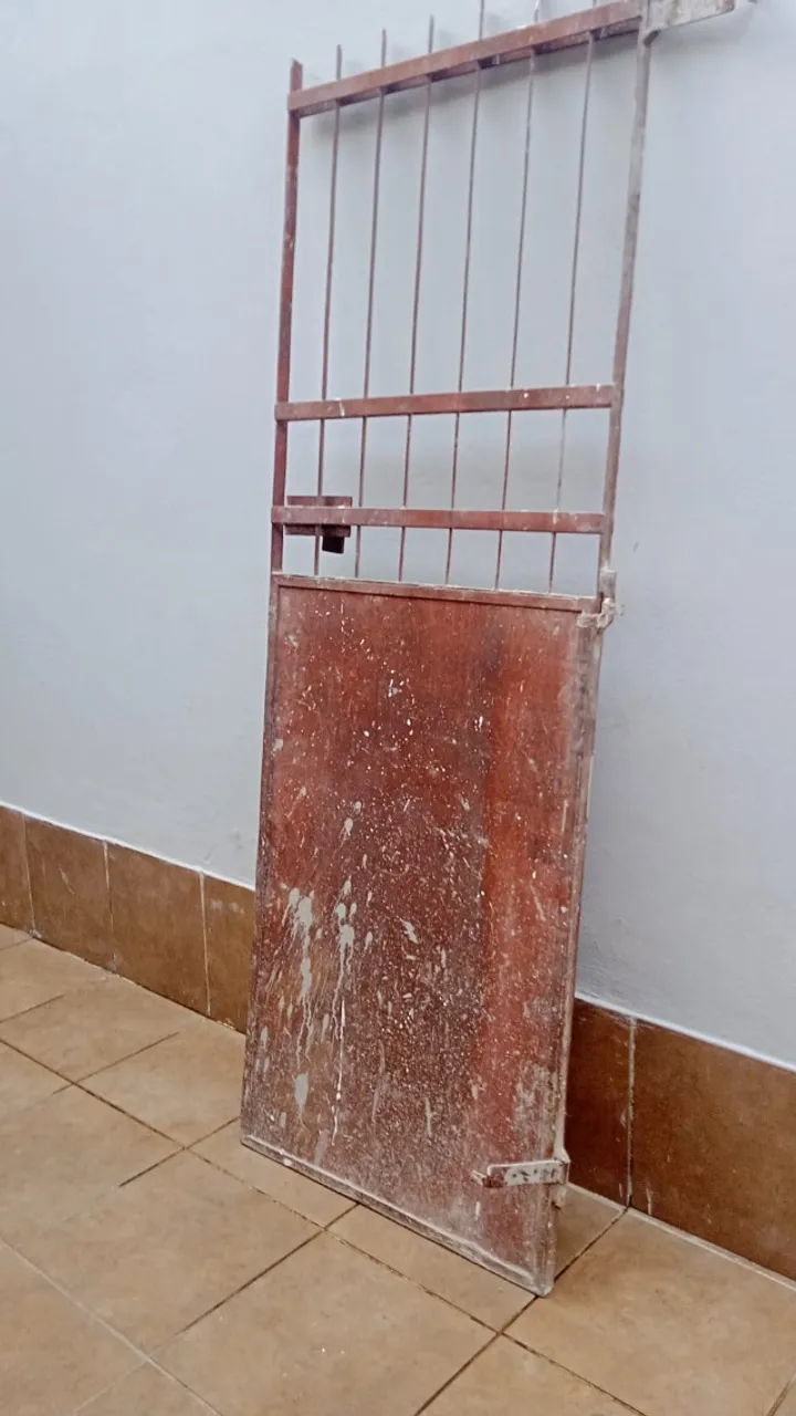 vende-se portão