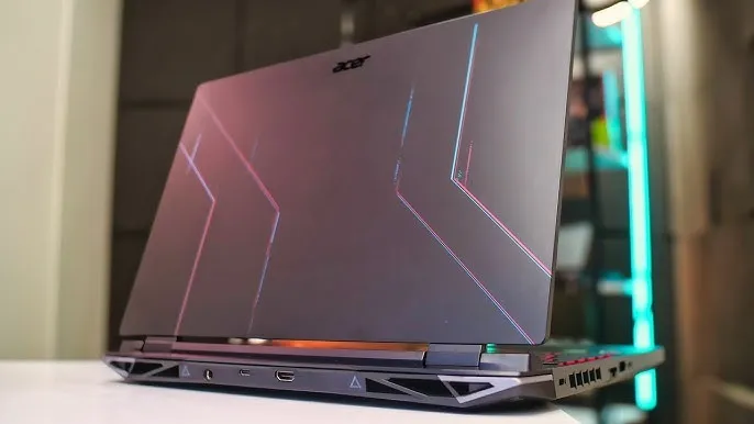 Acer Nitro 5 (i5-12h, 32GB Ram, 3050ti, 1TB SSD)