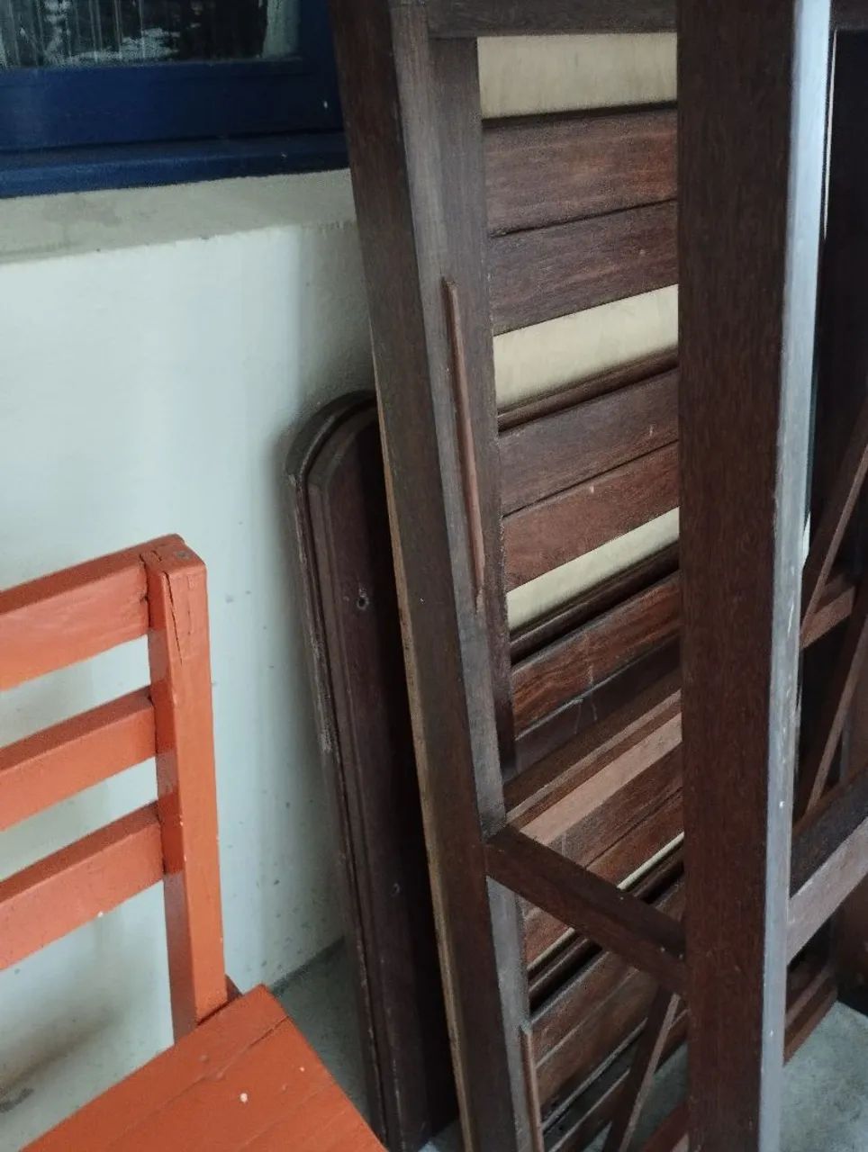 Berço de madeira para crianças