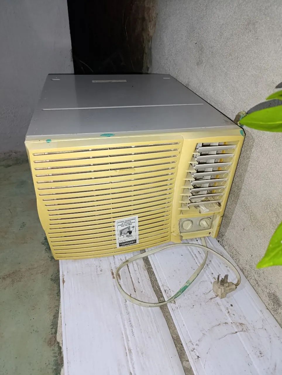 VENDO AR CONDICIONADO SPRINGER 