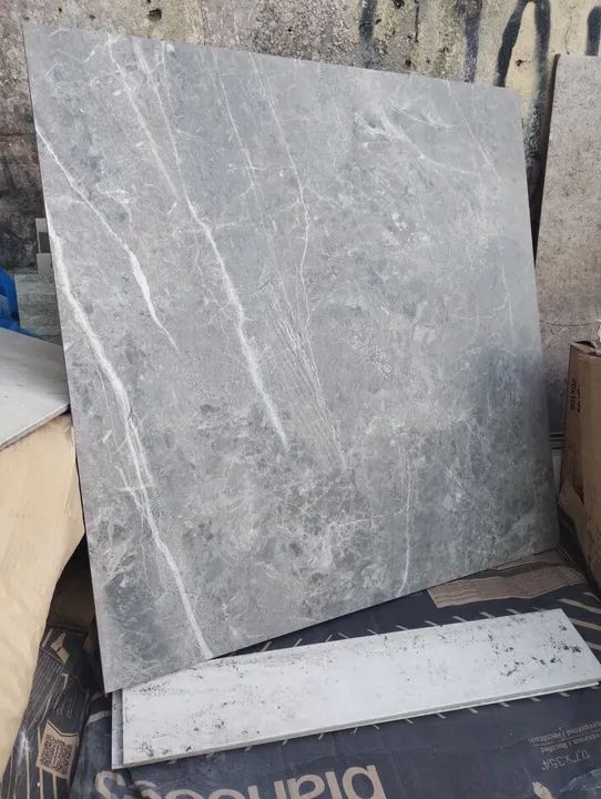 Piso retificado rústico Logan Stone 75.5x75.5 incopisos  - Foto 2