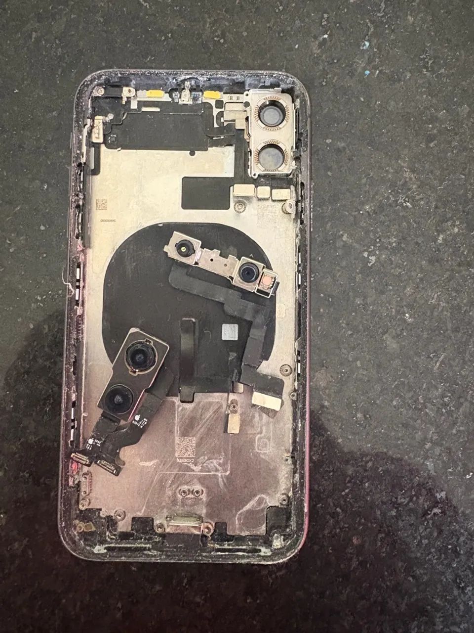 Carcaça iPhone 11 com câmeras  - Foto 2