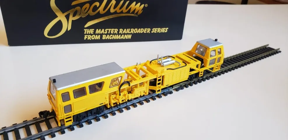 Ballast Regulator escala HO com motor.