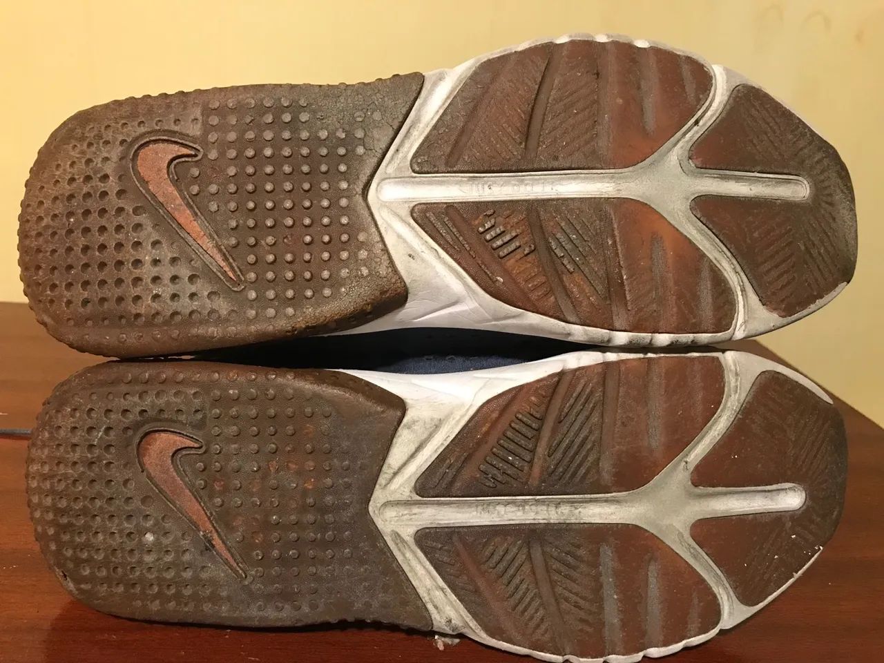 Tênis Nike Air Max original  tamanho 42 - Foto 5