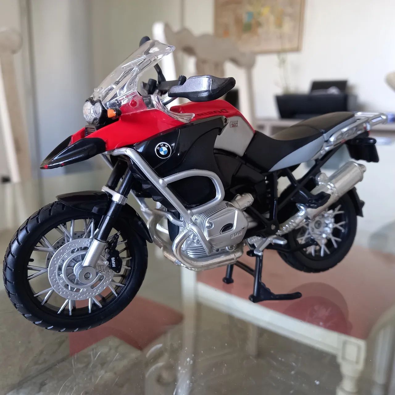 Miniatura Moto BMW R1200 GS Escala 1:12