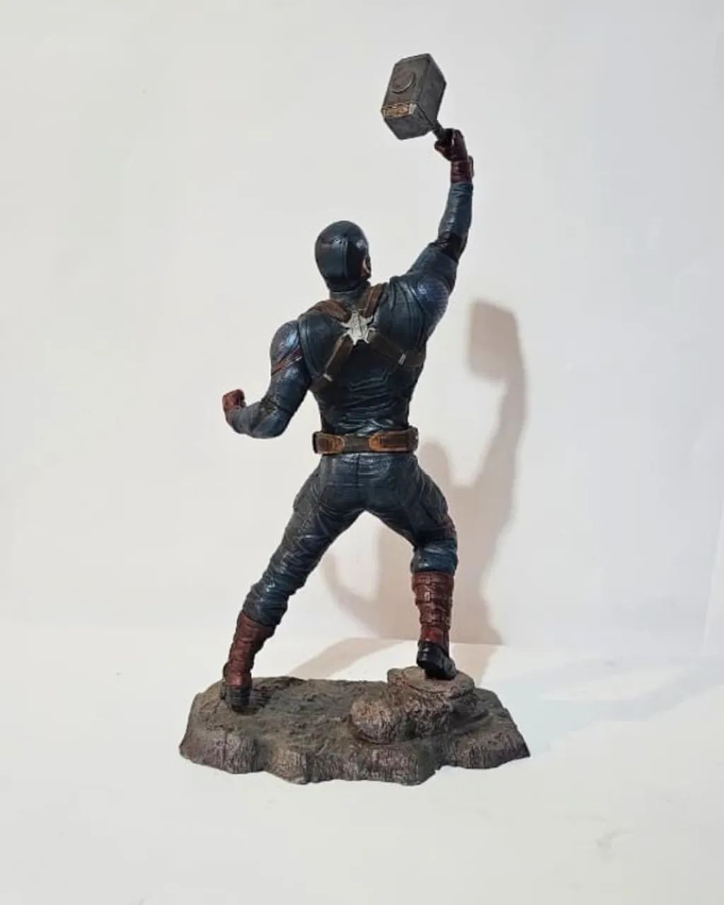 Capitão América Marvel Gallery Avengers Endgame  - Foto 6