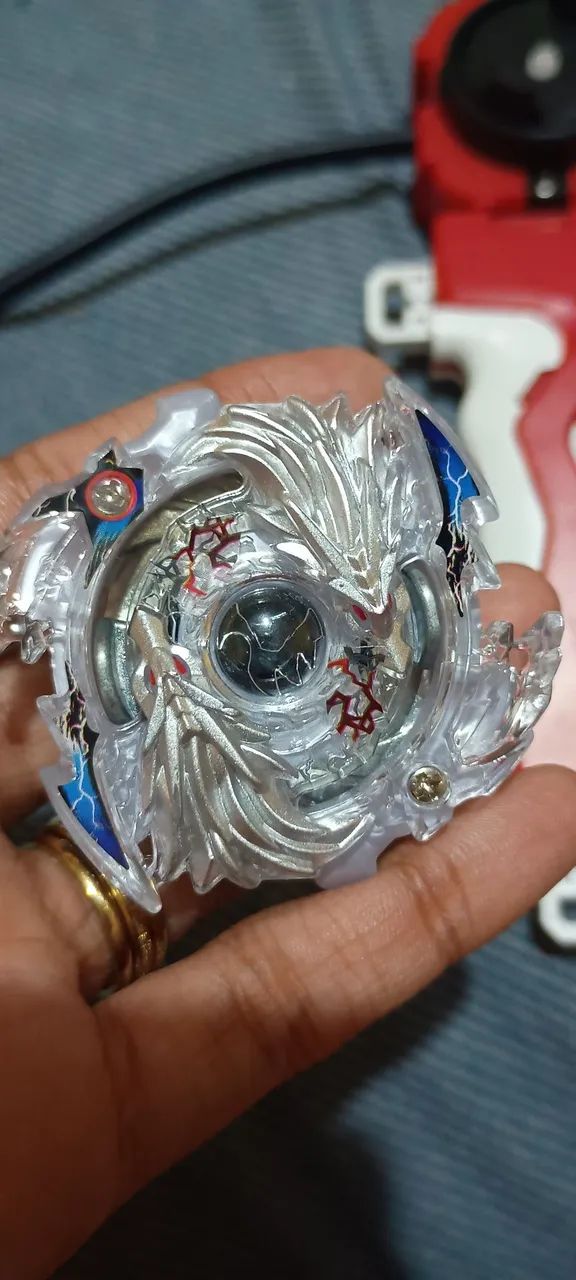 Beyblade novo 