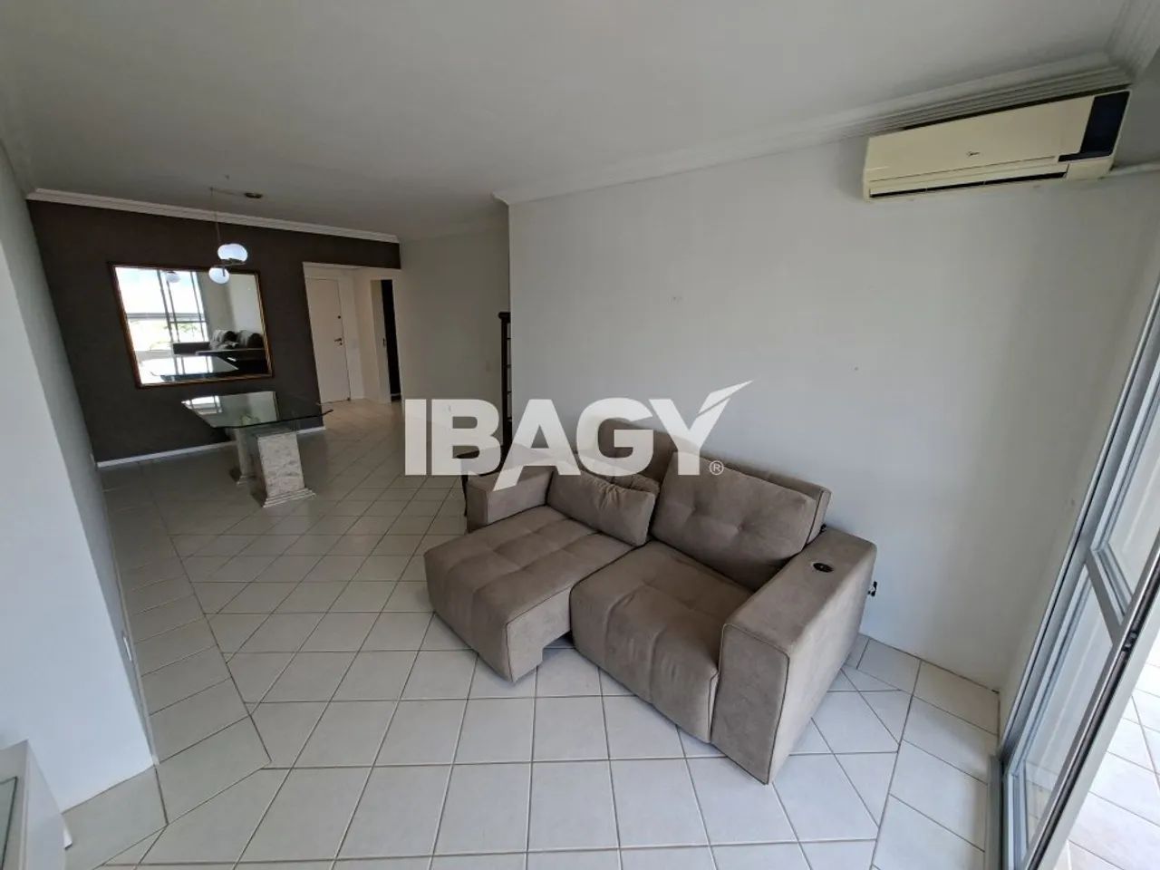 Excelente Apartamento 3 dormitório(s) em Itaguaçu - Florianópolis - Foto 4