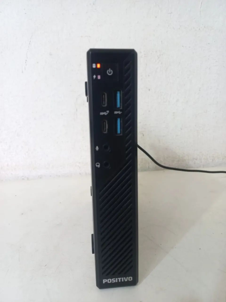 Mini CPU com processador Intel core i3 10ª geração .