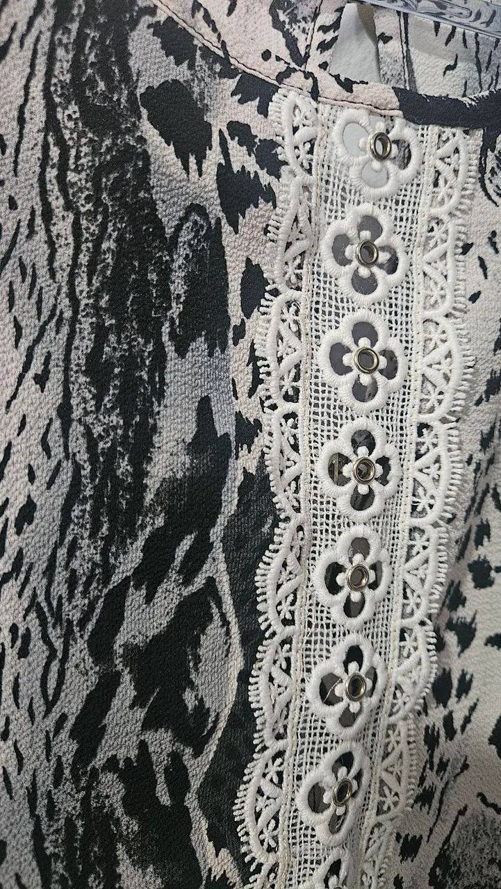 Blusa estampada  - Foto 2