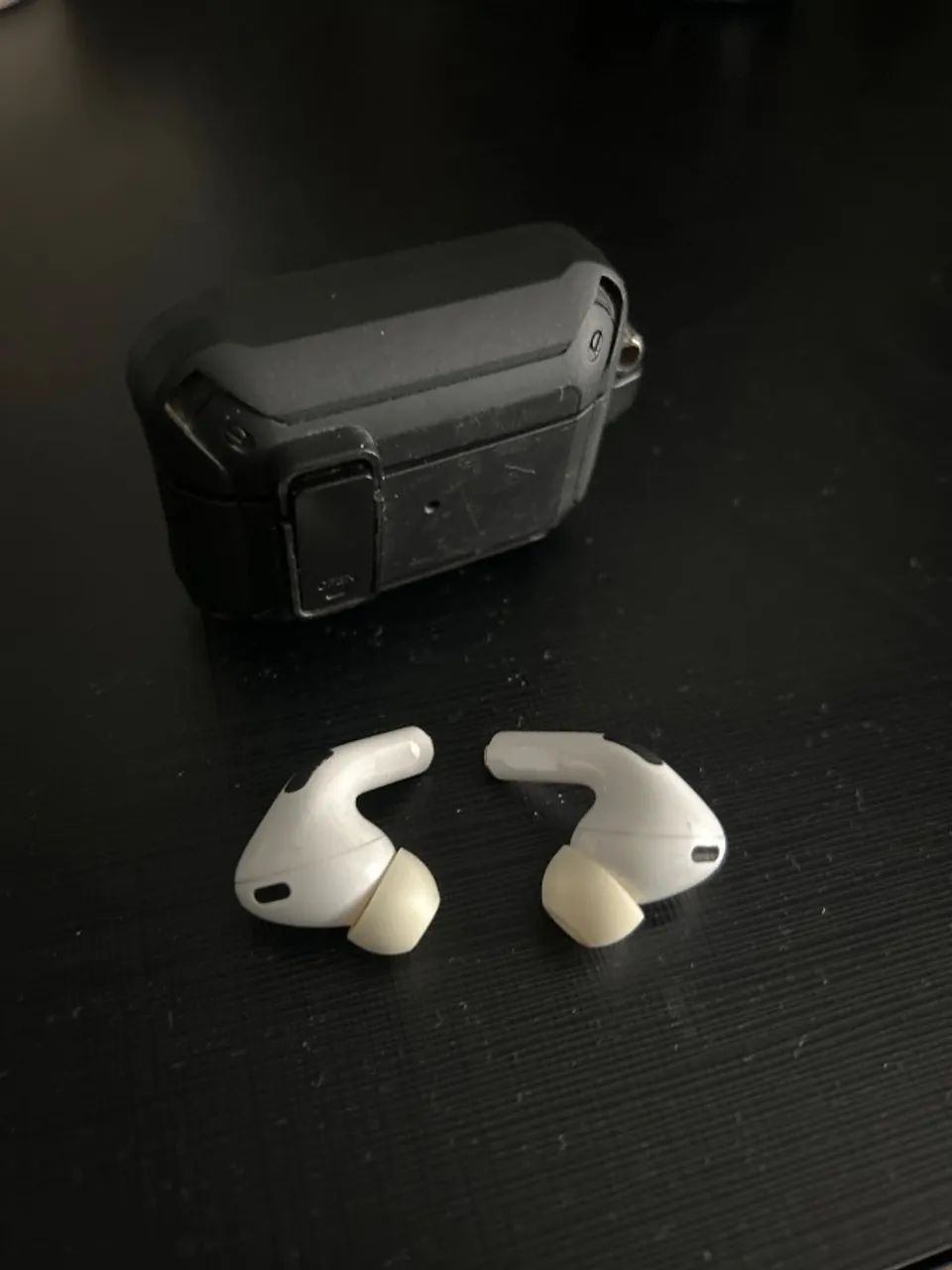 AirPods Pro 2 - com estojo e capinha  - Foto 3