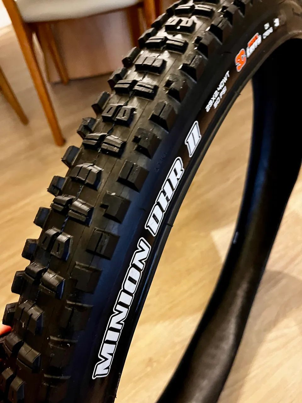 Maxxis Minion DHR2 29X2.40 3C E50