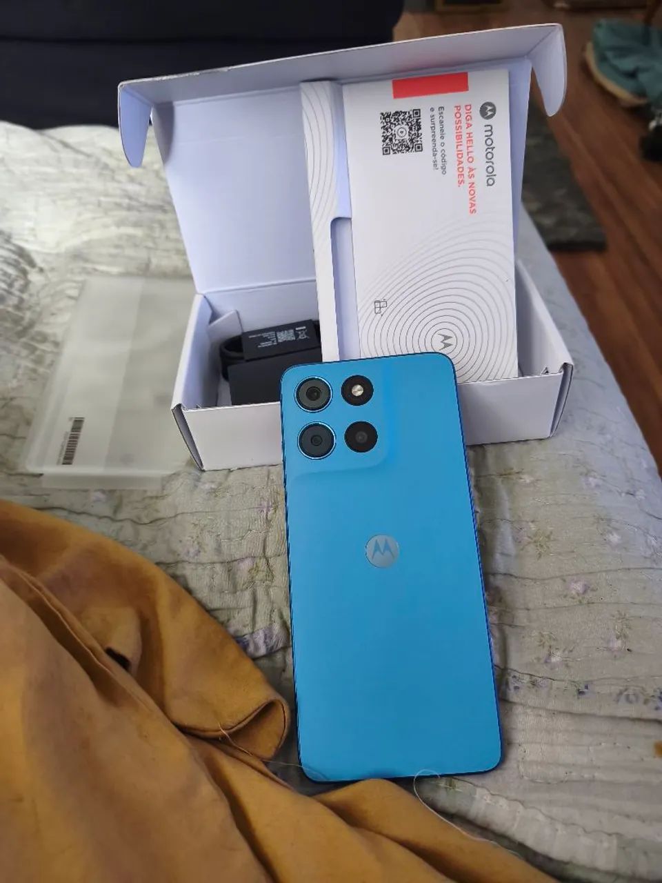 Motorola moto g17 na caixa