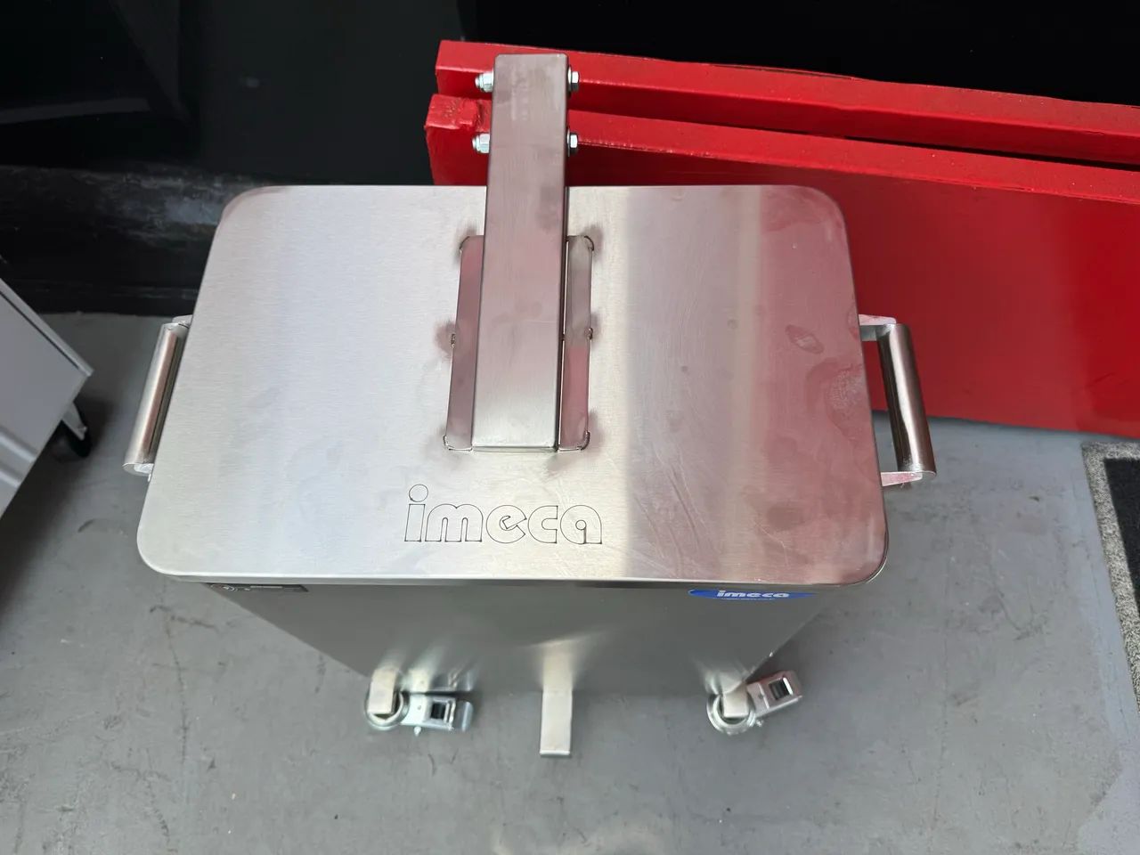 LIXEIRA AÇO INOX 430 NOVA 75 LITROS  - Foto 2