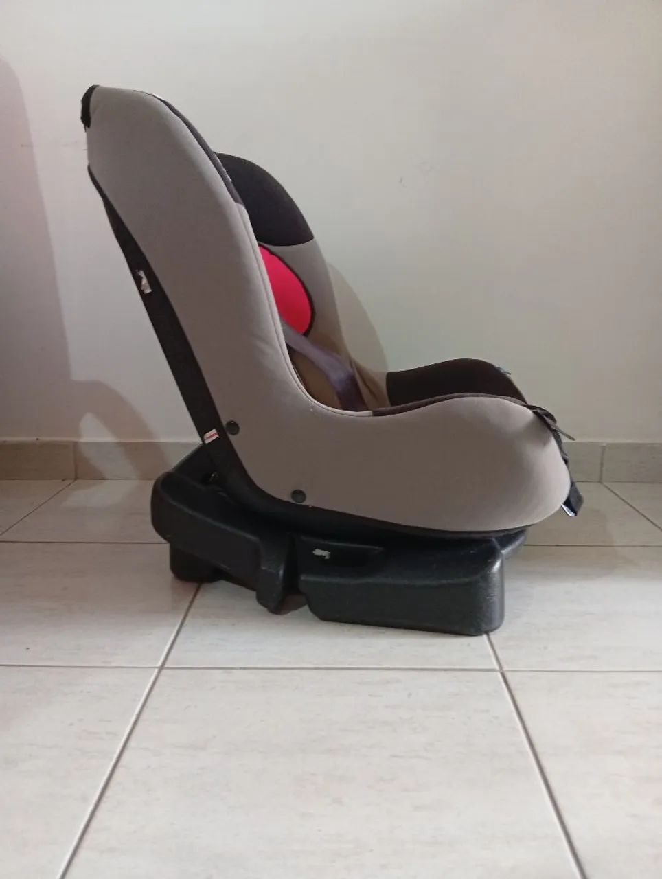 Cadeira de bebê com a base - Foto 4