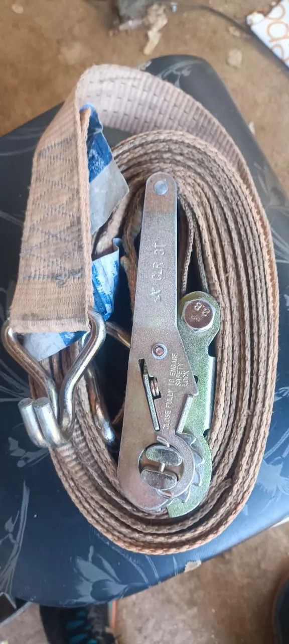 Cinta de amarração com catraca 9m 3 toneladas - Foto 2