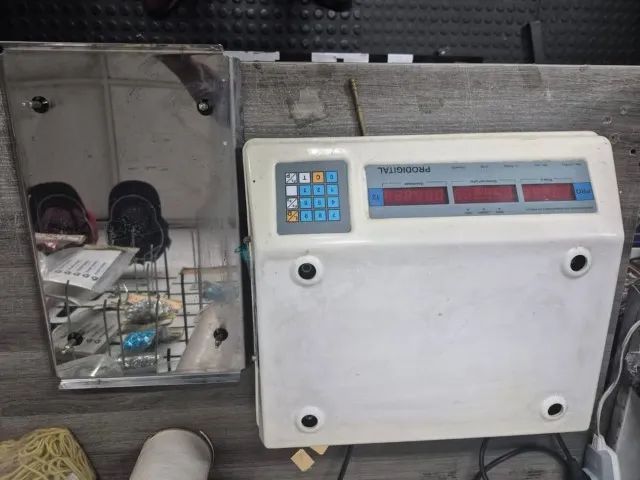 Balança Digital Contadora ProDigital 12kg - Bivolt (Usada) - Foto 4