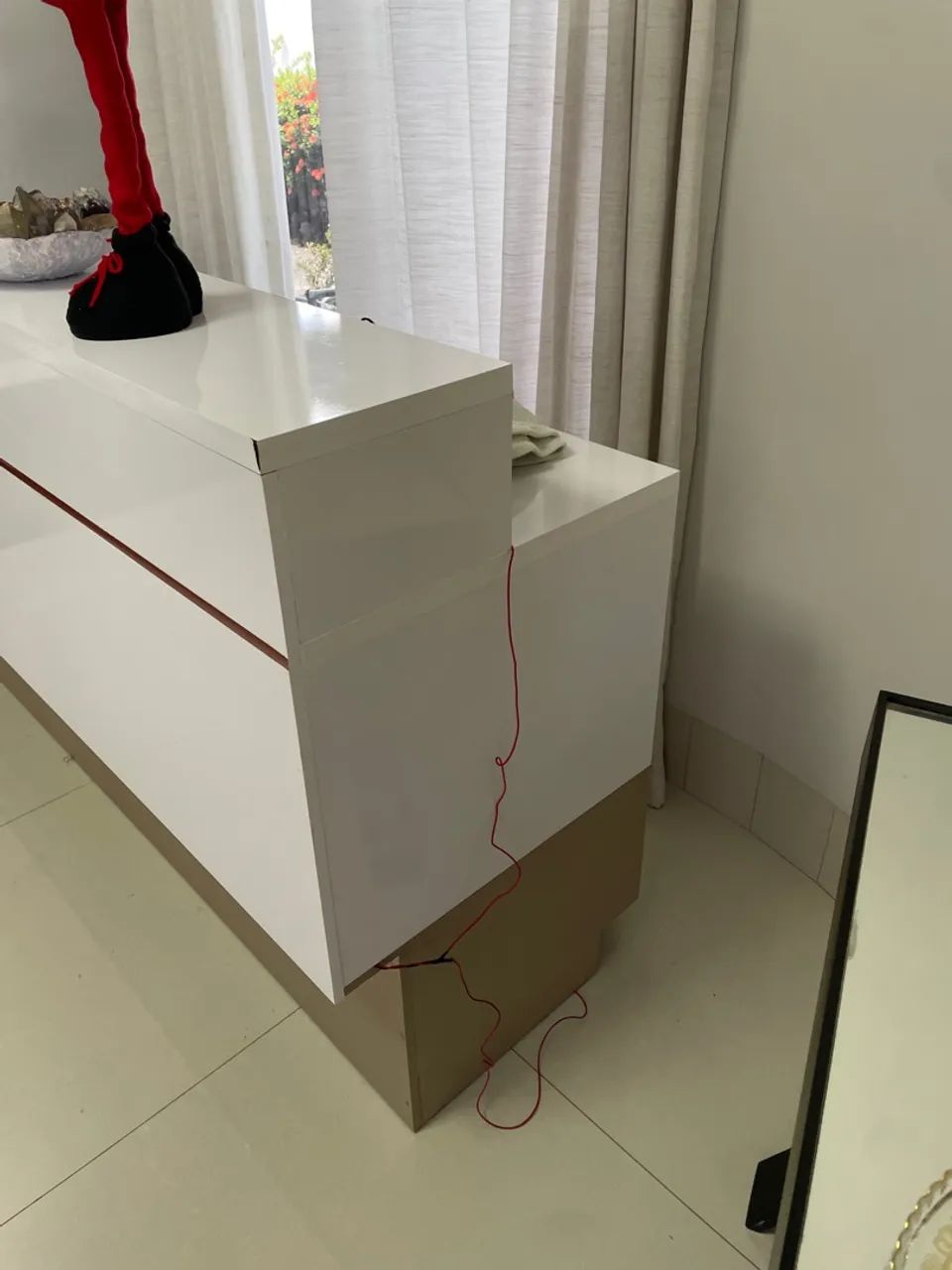 Balcão para recepção com gavetas e armário  - Foto 3