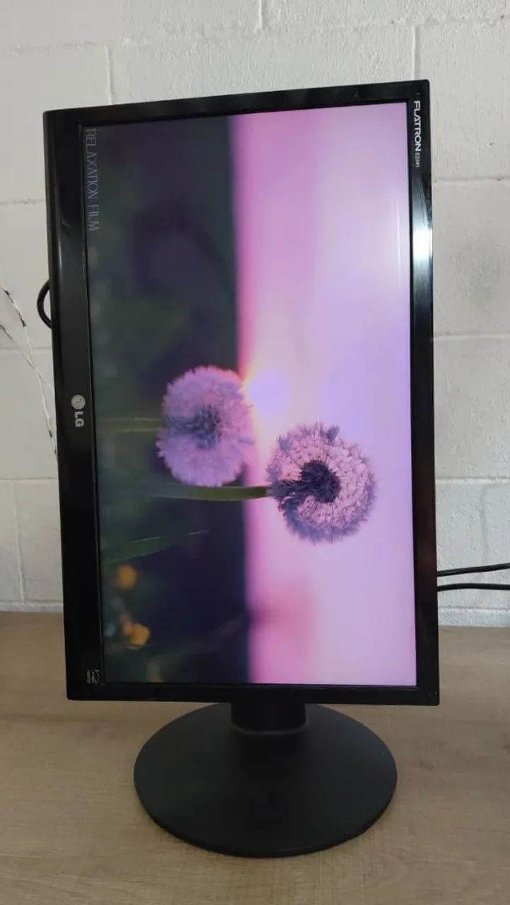 Monitor LG 22 Polegadas" Full HD com HDMI | TELA ROSADA! LER ANÚNCIO! - Foto 2