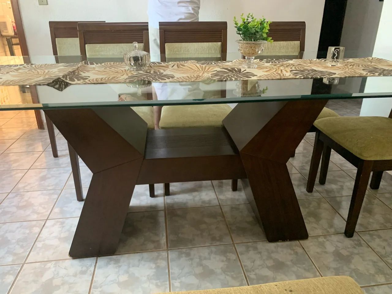 Mesa Jantar 8 Cadeiras - Foto 4