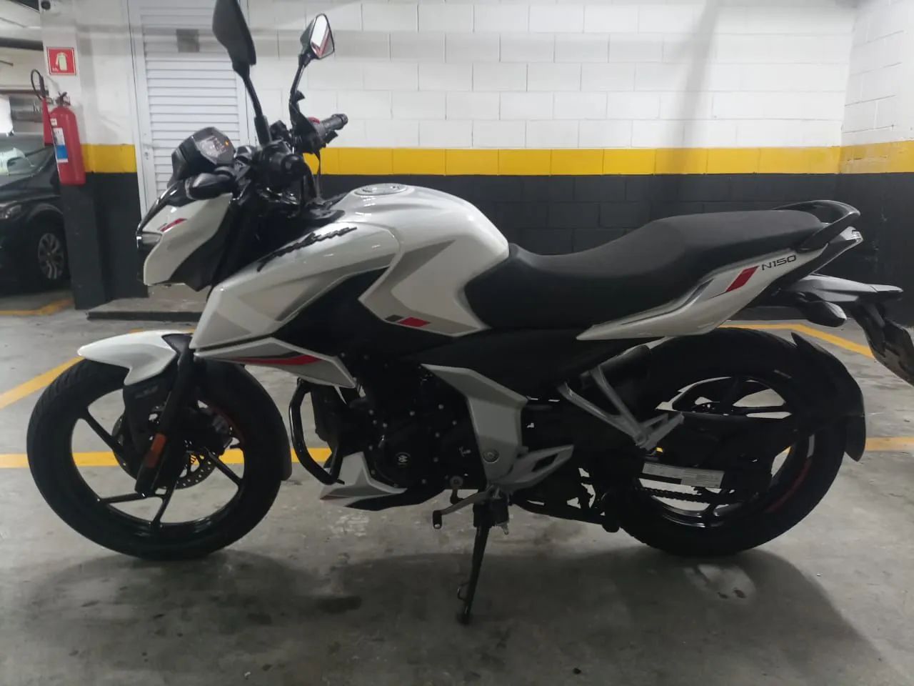 Bajaj pulsar 150 - Foto 3