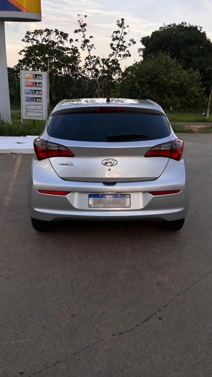 Hyundai HB20 Unique 1.0 Flex 12V Mec. 2019 - Foto 2