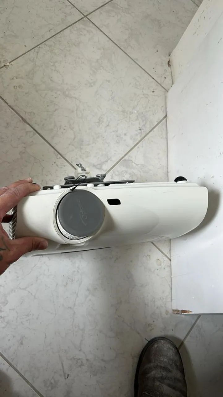 Retroprojetor e tela tensiona 100" - Foto 3