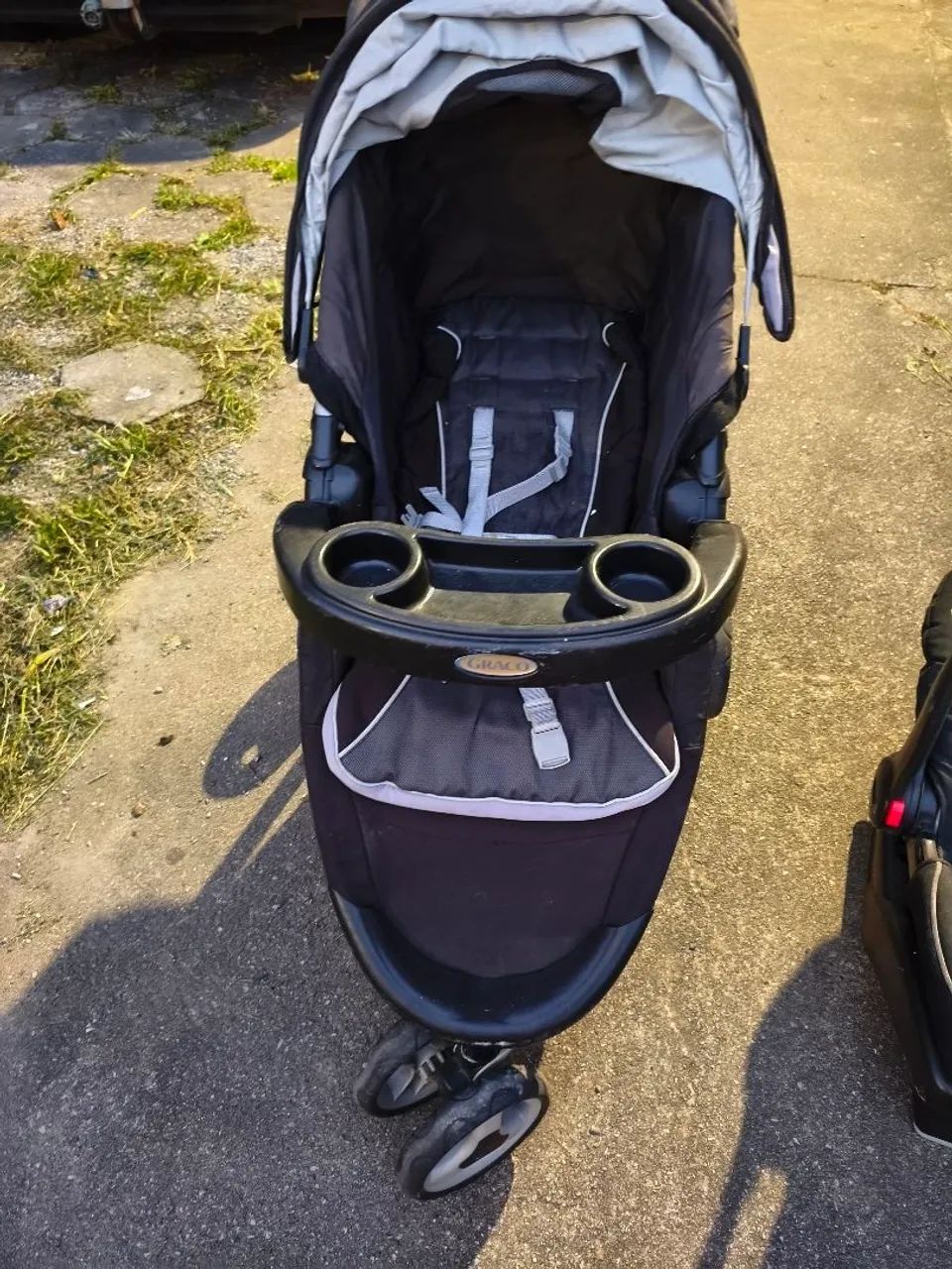Carrinho de bebê com bebe conforto - Foto 4