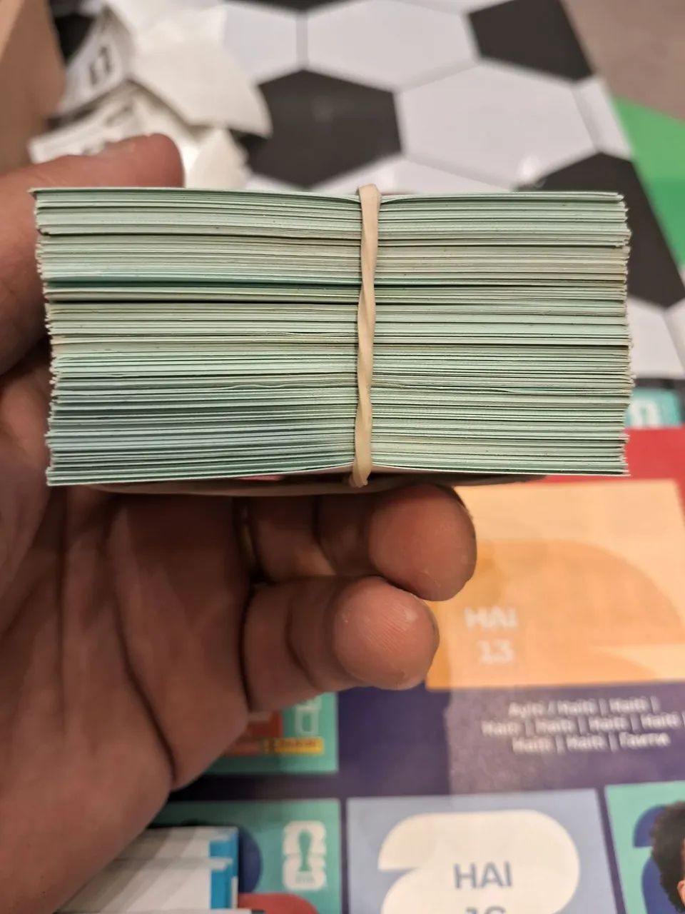100 figurinhas