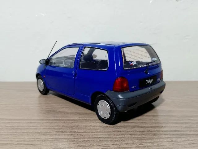 Miniatura Renault Twingo Solido 1/18 - Foto 2