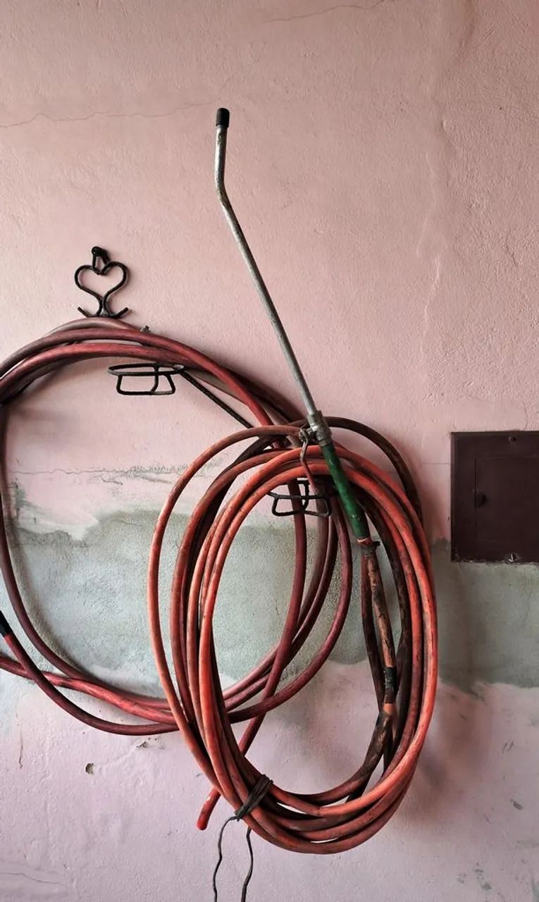 Esquicho de pressão + 12 metros de mangueira