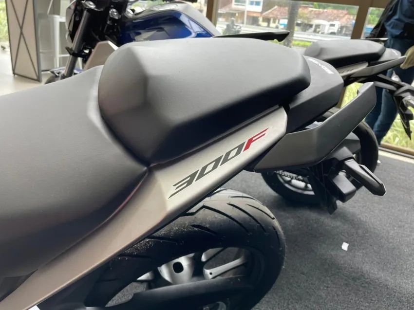 CB 300F TWISTER CBS 0KM. - Foto 11