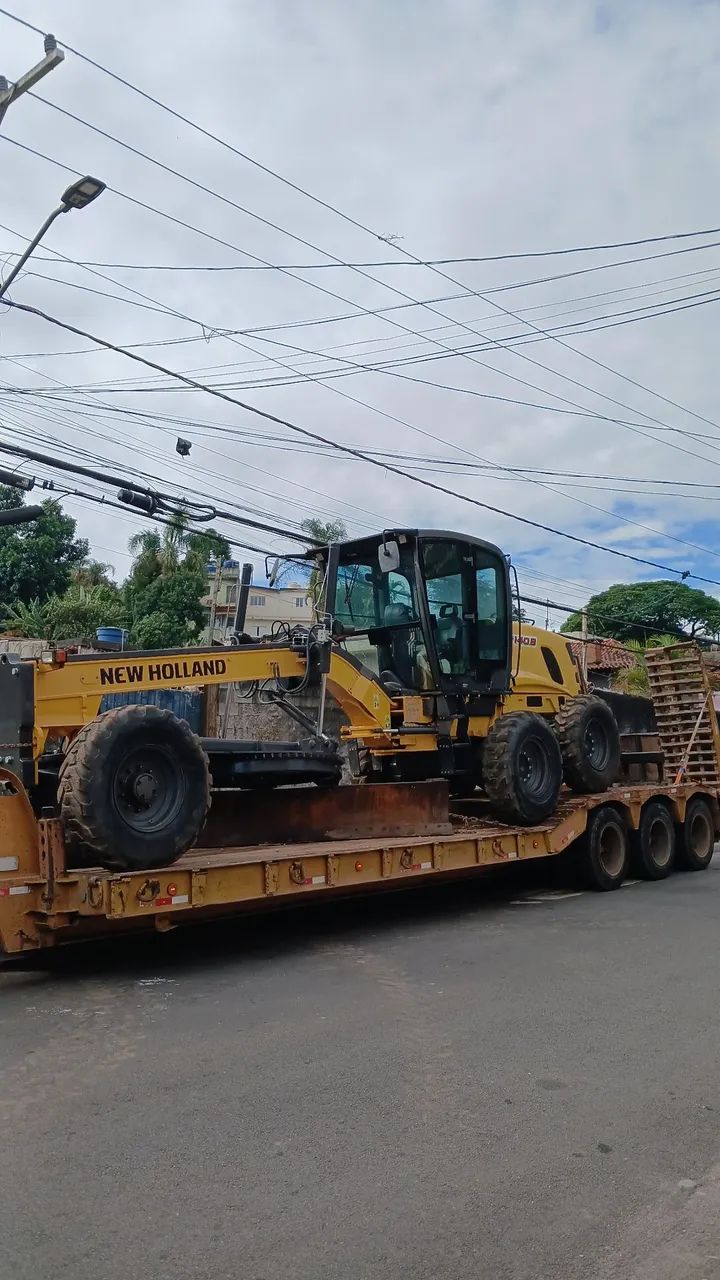 Motoniveladora New Holland rg140b 2012 com 5.100 horas  - Foto 3