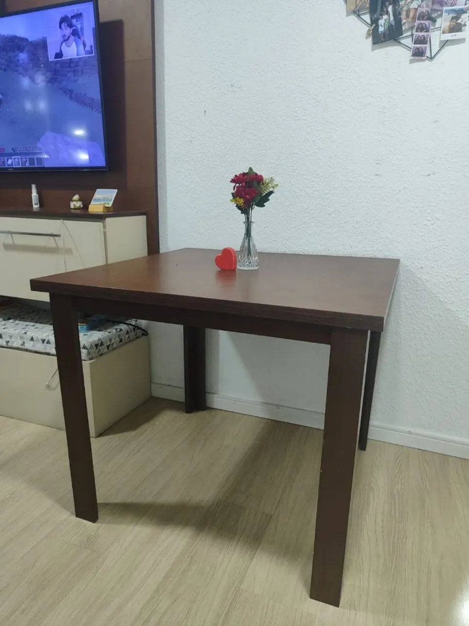 Mesa de jantar Quadrada  4 lugares  - Foto 3