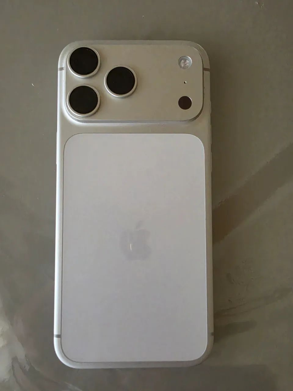 Iphone 17 pro max 256 - Foto 3