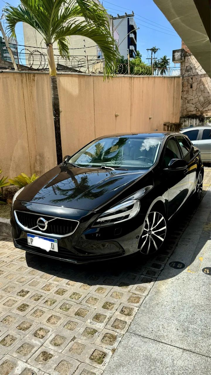 Volvo V40 V40 T-4 MOMENTUM 2.0 Aut. 2019