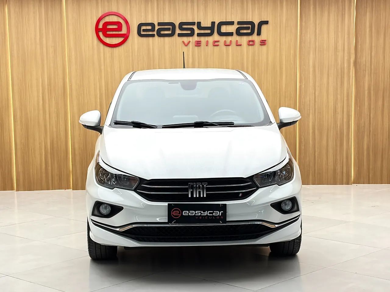 Fiat Cronos Precision 1.3 16V Flex Aut. 2023 - Foto 2
