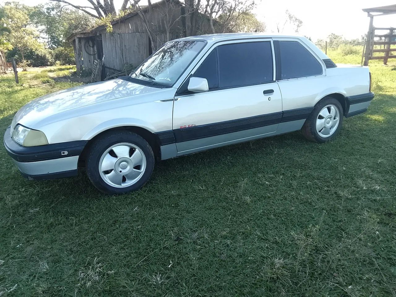 Chevrolet Monza 1993