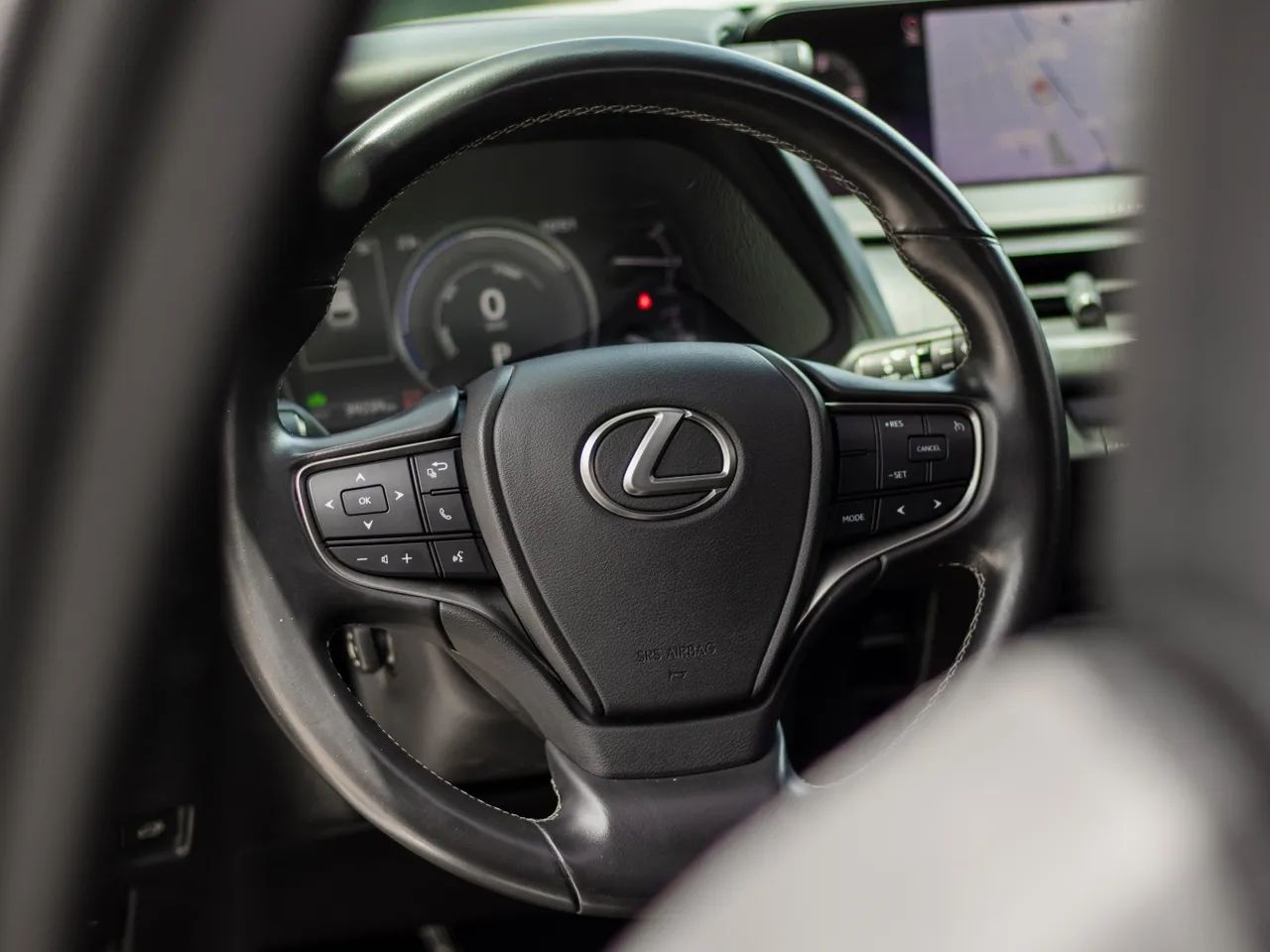 Lexus UX-250h Luxury 2.0 16V Aut.(hybrid), foto 14 de 18