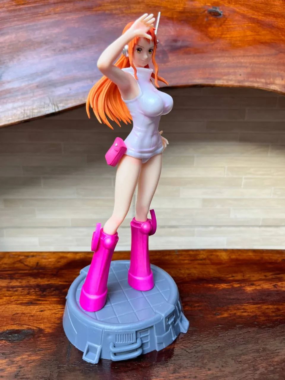 Action Figure One Piece - Nami Arco Egghead 26cm - Foto 4
