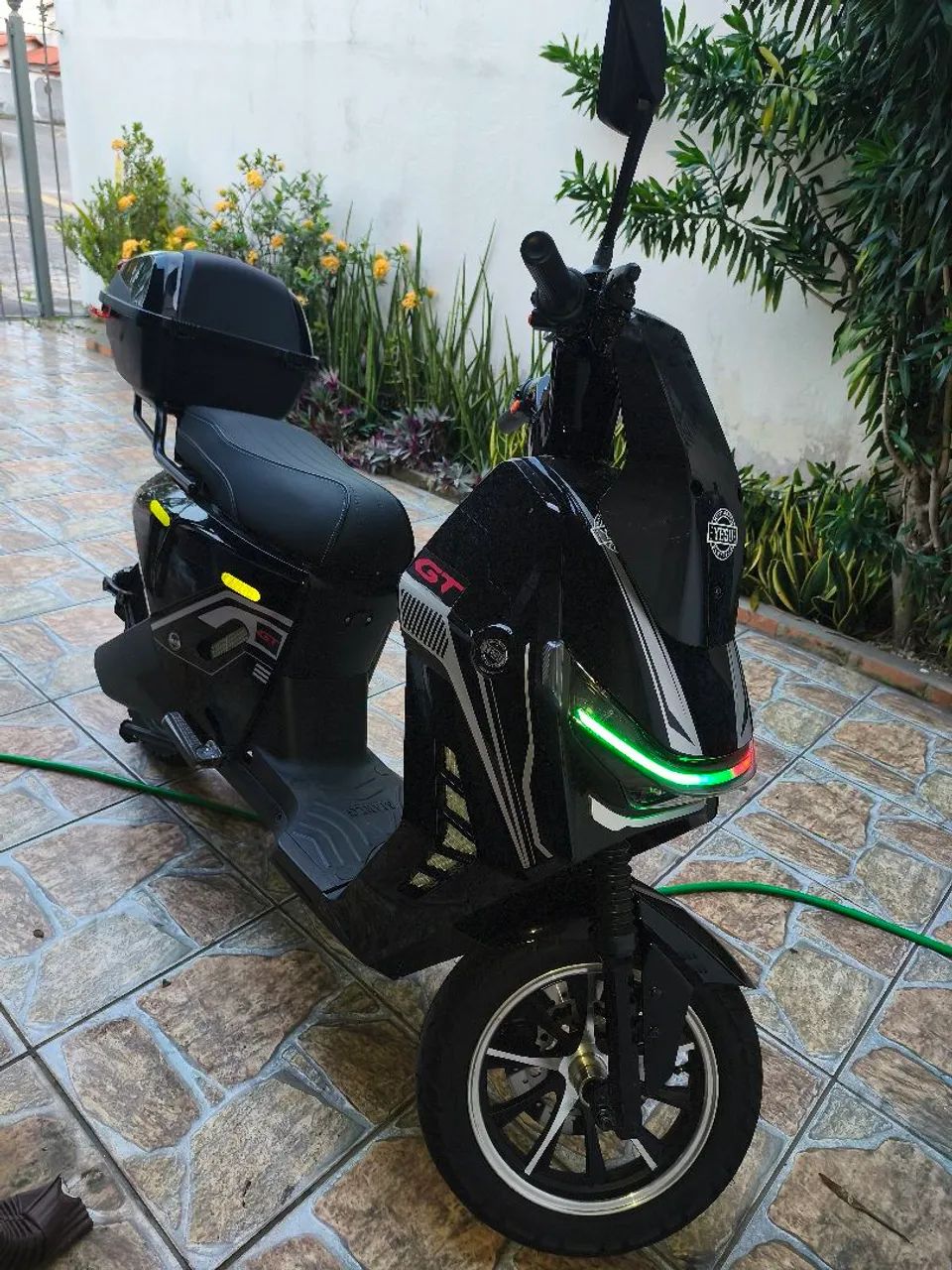 Yesu GT autopropelido