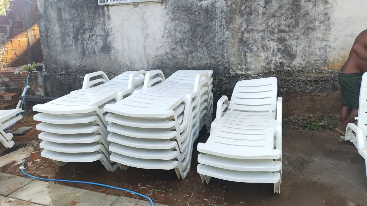 Espreguiçadeira piscina com rodinha  - Foto 3