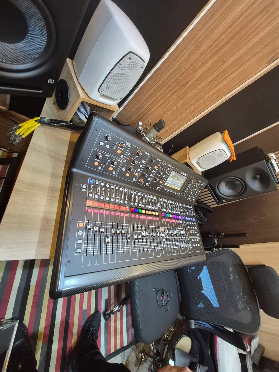 Mesa digital profissional MIDAS M32 - Foto 4