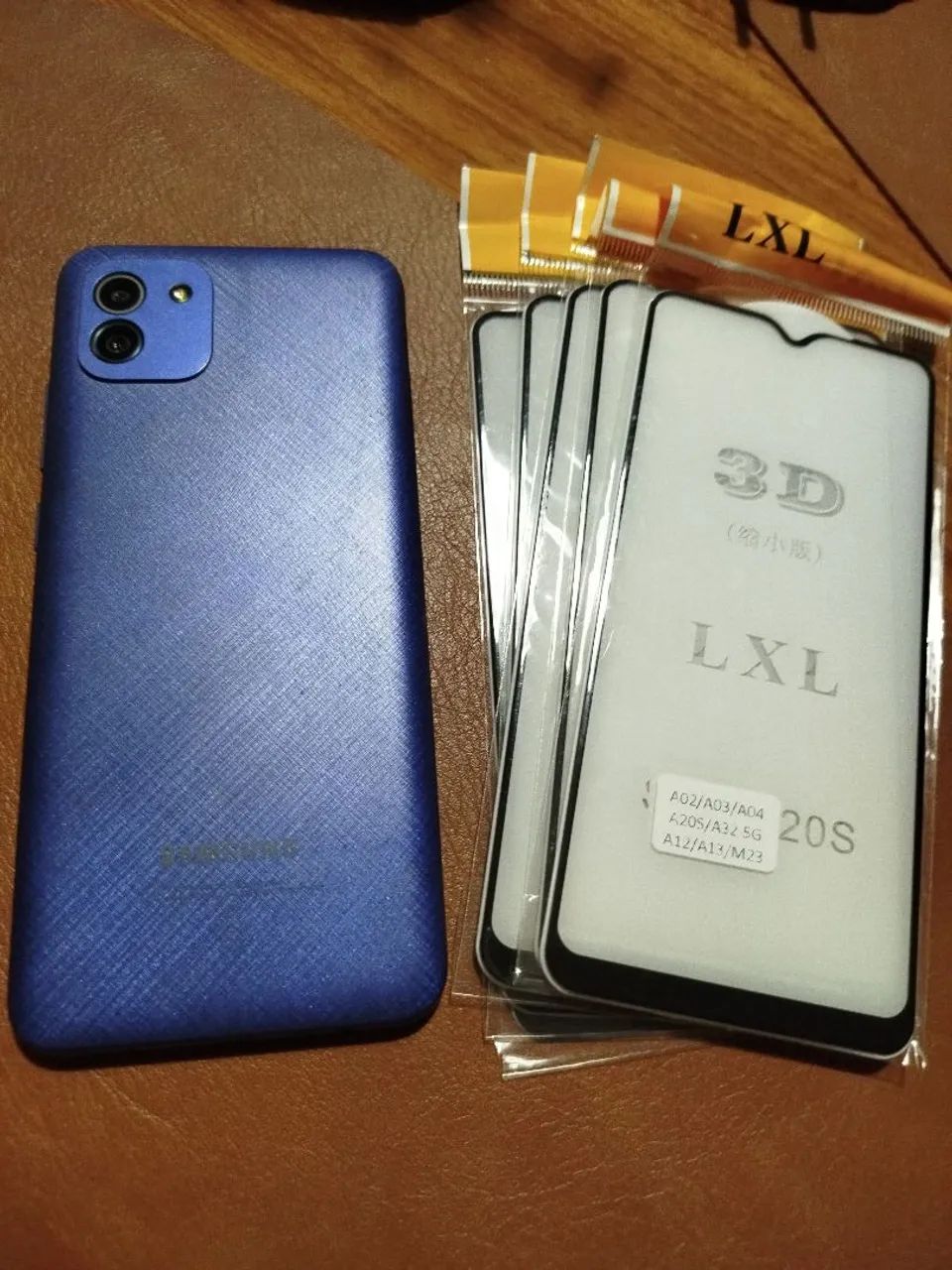 Samsung Galaxy A03 4GB 64GB Azul com capa e 5 películas  - Foto 2