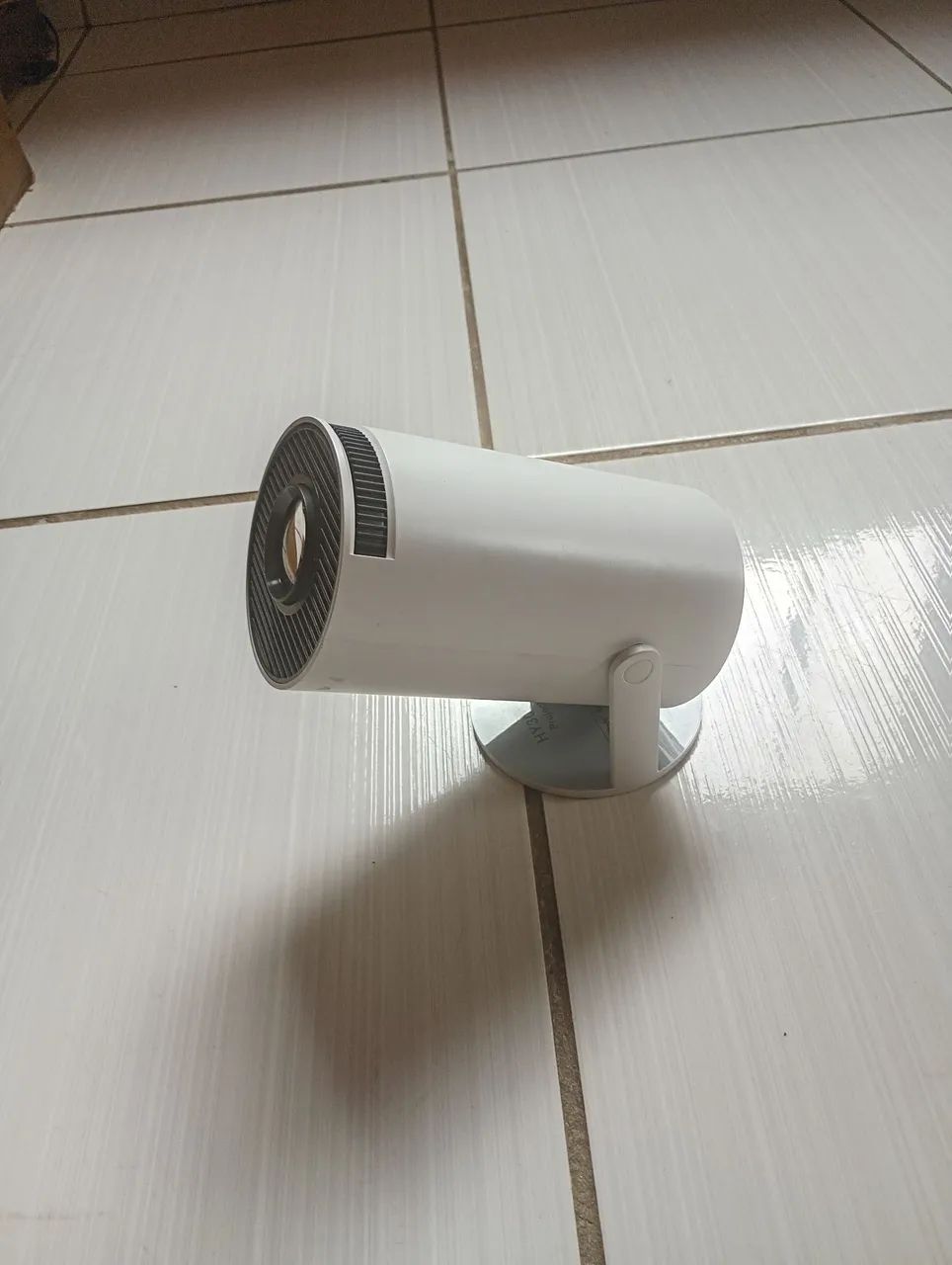 Projetor Portátil Hy300 a Wifi HD 4k, 40'' a 12'' Polegadas, Android 13.0 Smart - Foto 2