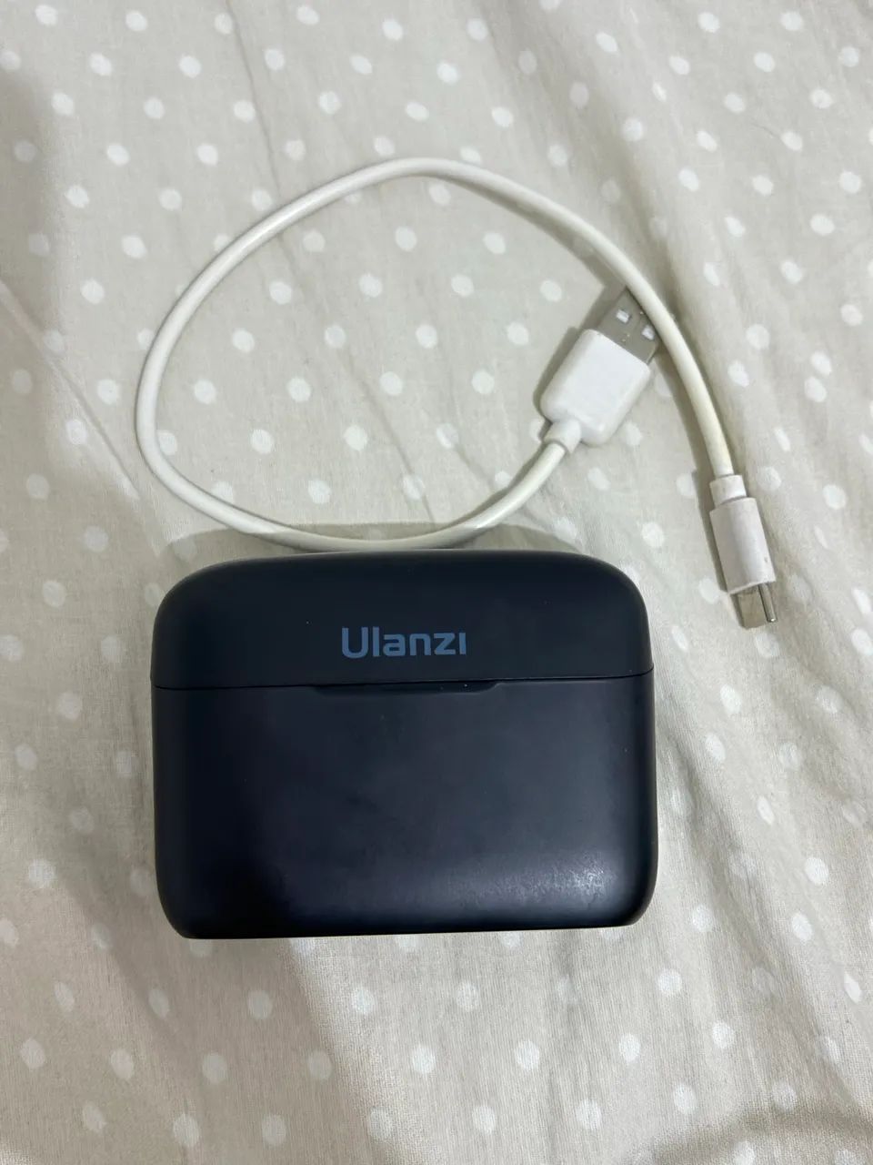 Microfone sem fio Ulanzi J12 entrada Lightning  