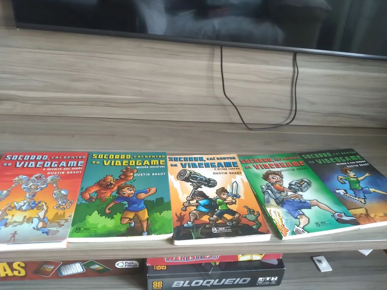 Coleção de livro Socorro cai dentro do videogame  - Foto 3