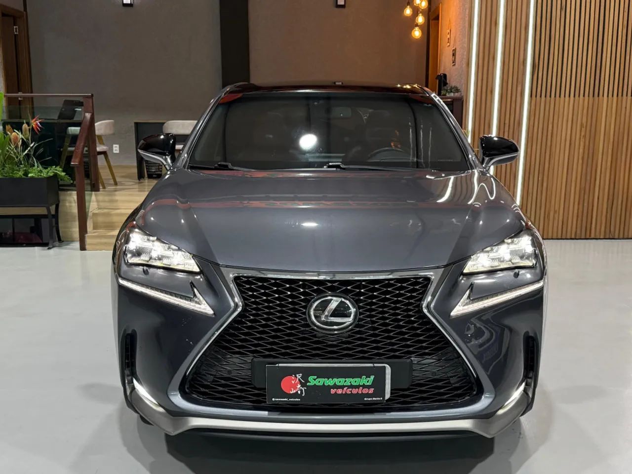 Lexus NX-200t F-sport 2.0 16V 238cv Aut., foto 2 de 20