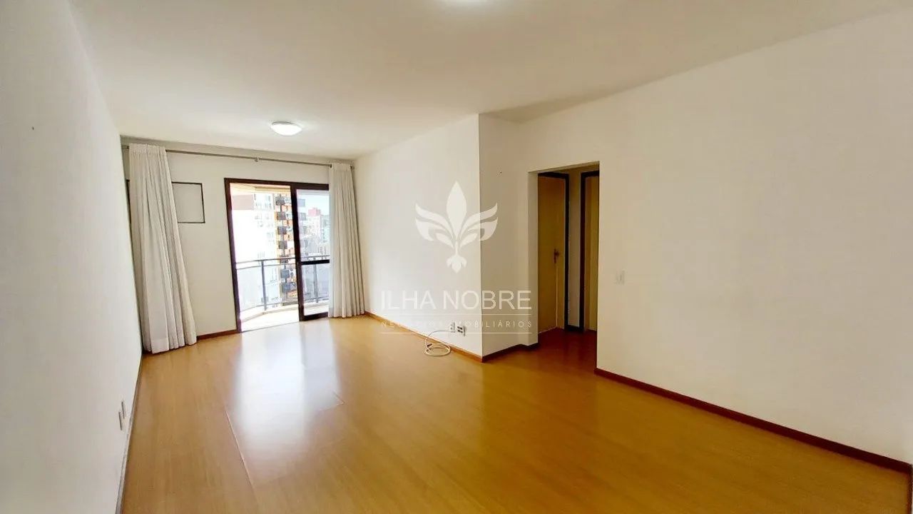 Apartamento semi mobiliado 2 Quartos para alugar no Centro Florianópolis com garagem 69 m² - Foto 2